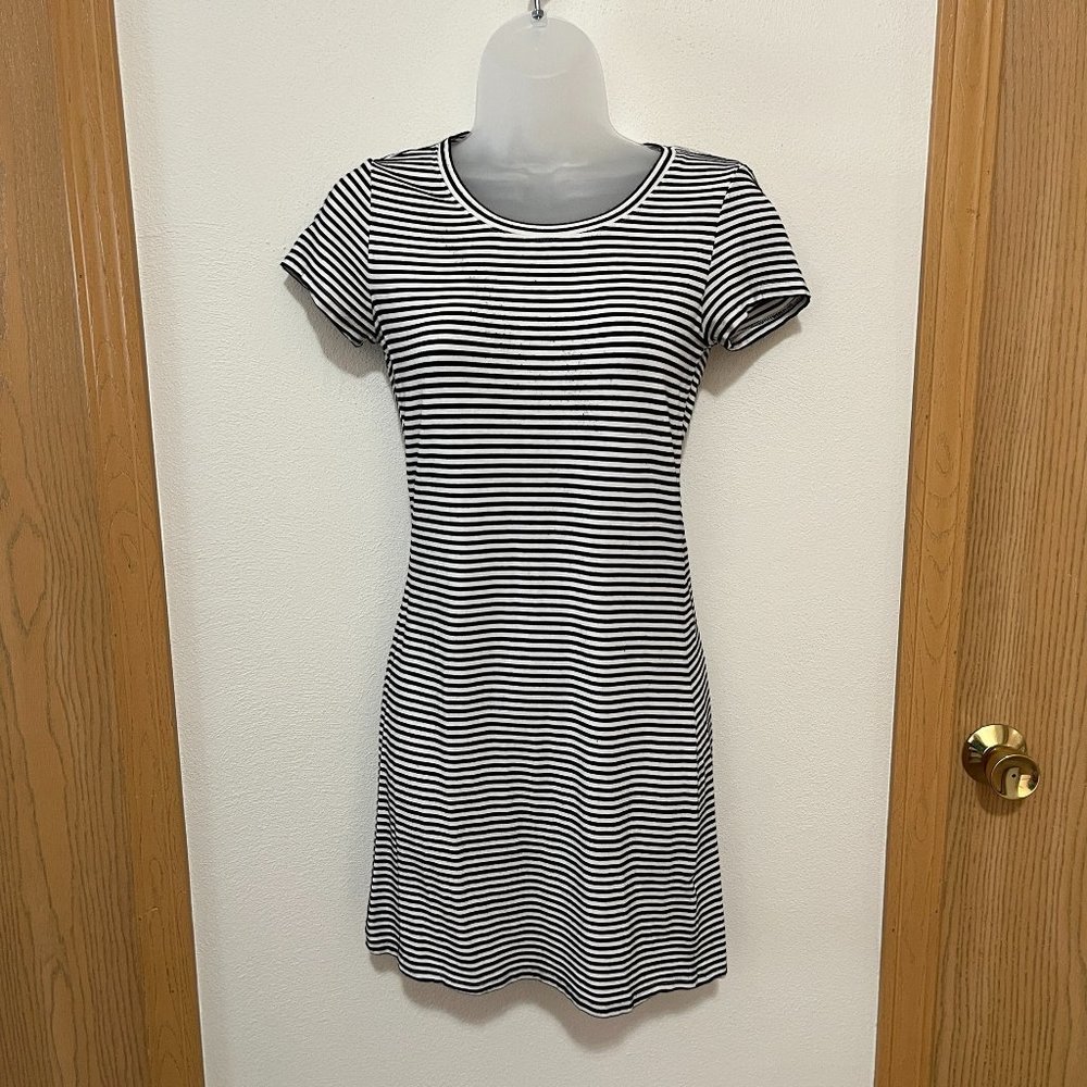Heart Hips Bodycon White and Black Striped Dress (Size Small)